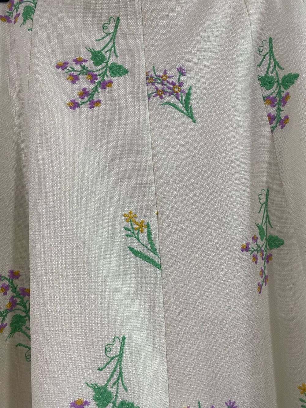 Anne Fernandes Premium Collection Floral Embroidered Midi Skirt Size L - Picture 4 of 9